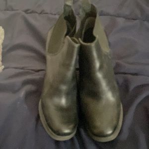 Rockport Ankle boots ! Barely worn